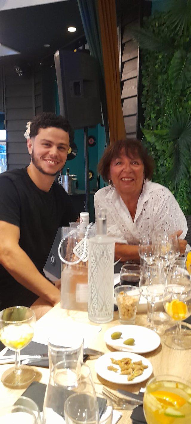 506448652 10232035456653293 6609260232422223328 n